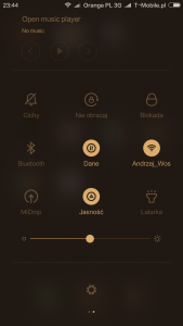 Screenshot_2016-03-26-23-44-02_com.miui.