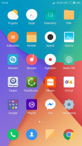 Screenshot_2018-03-19-19-24-50-254_com.miui.home.png