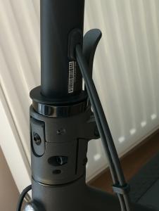 zatrzask blokady kierownicy.jpg