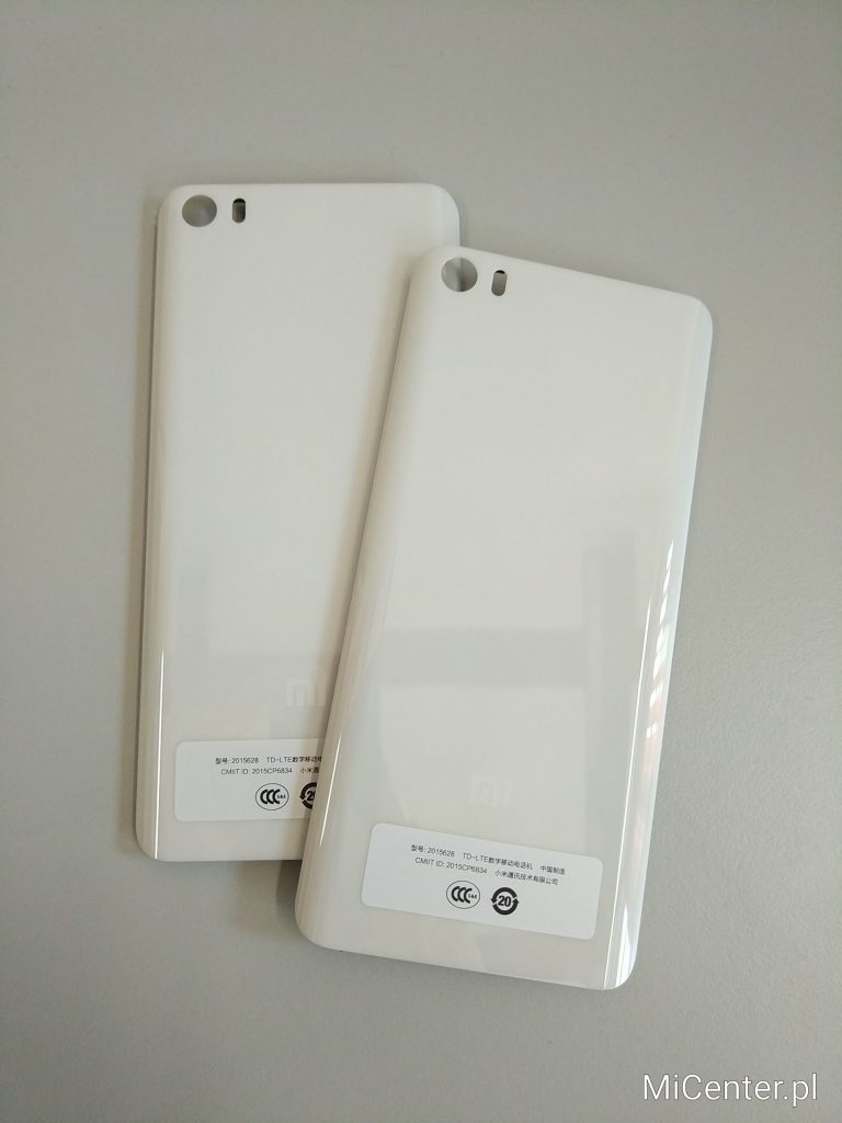 Ciekawostka: ceramiczna obudowa do MI5 biała