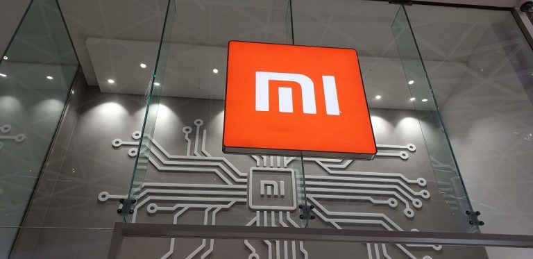 Xiaomi 11T oraz 11T PRO – rendery ujawniają warianty kolorystyczne