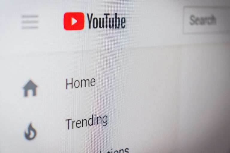 YouTube ze zmienioną szatą graficzną
