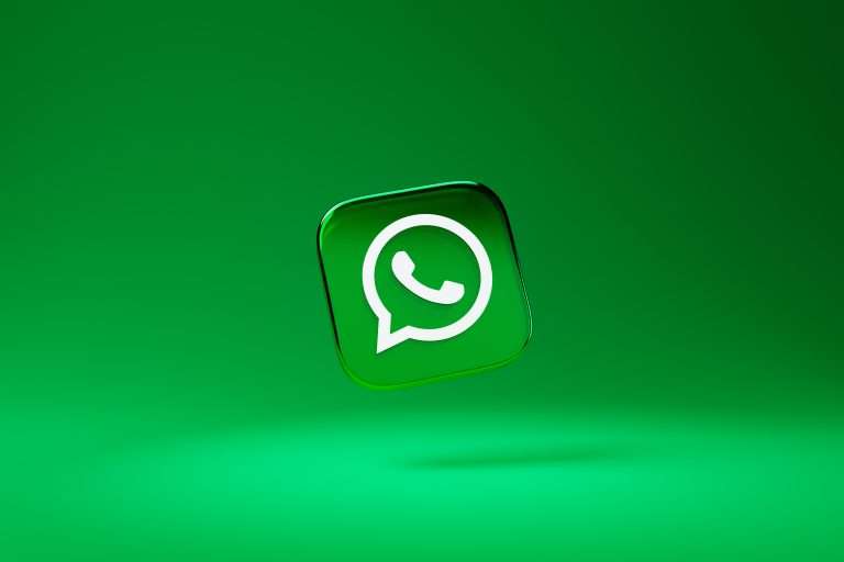 Aplikację WhatsApp wzbogacono o nowe filtry oraz tła