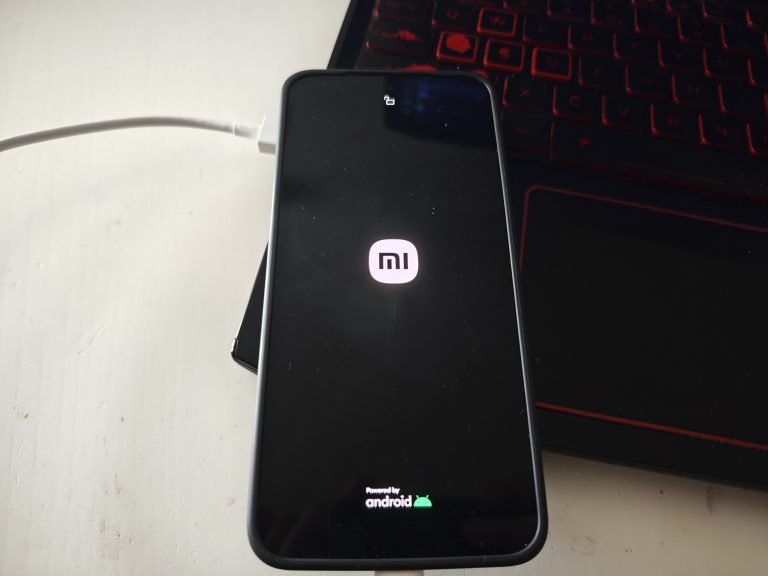 Xiaomi 14 z odblokowanym bootloaderem