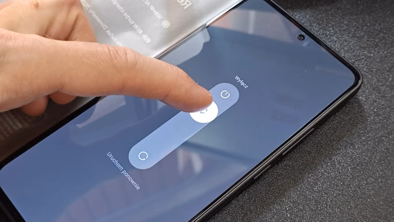 Jak wyłączyć telefon z systemem Xiaomi HyperOS? Zmiana, która zaskoczyła użytkowników